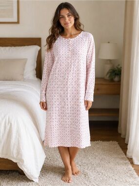 Go Softly Sleepwear Pink Geometric Long Sleeve Knit Nightgown Size Small